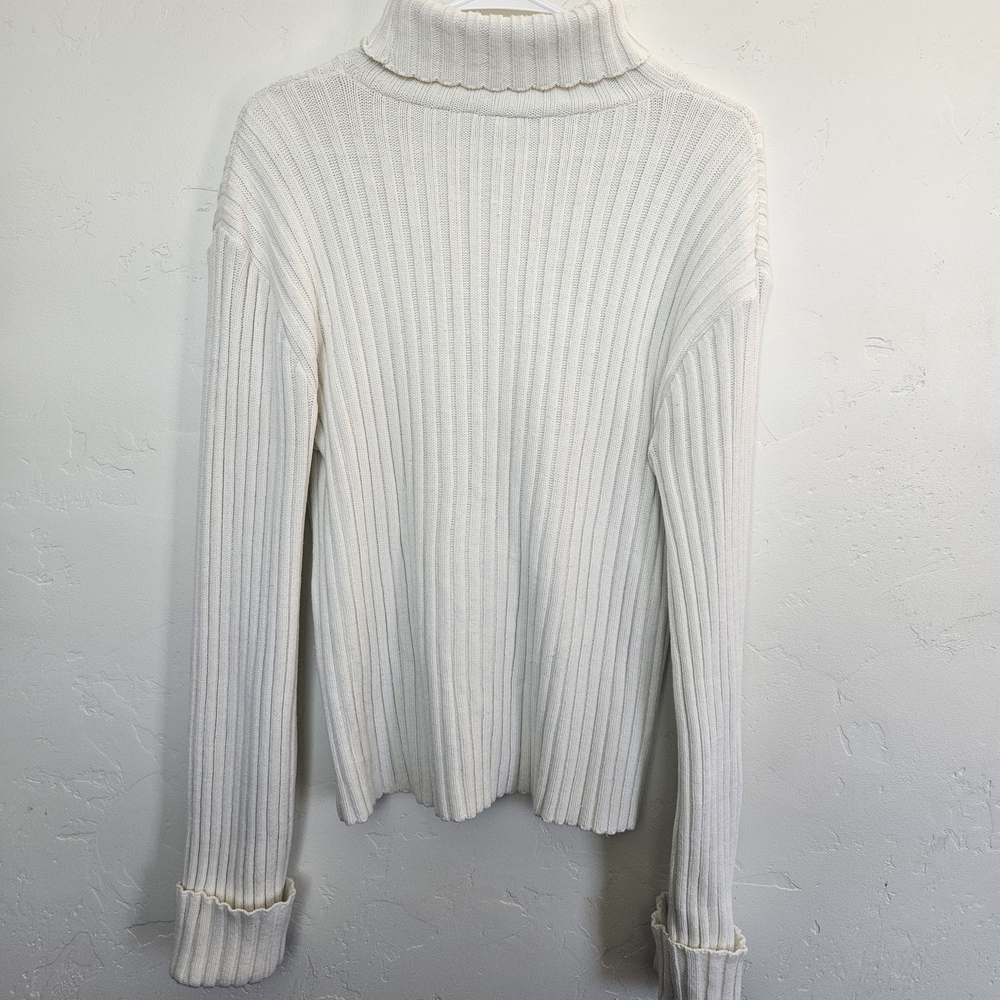 Tangents Women's White Thick Knit Turtleneck Sweater